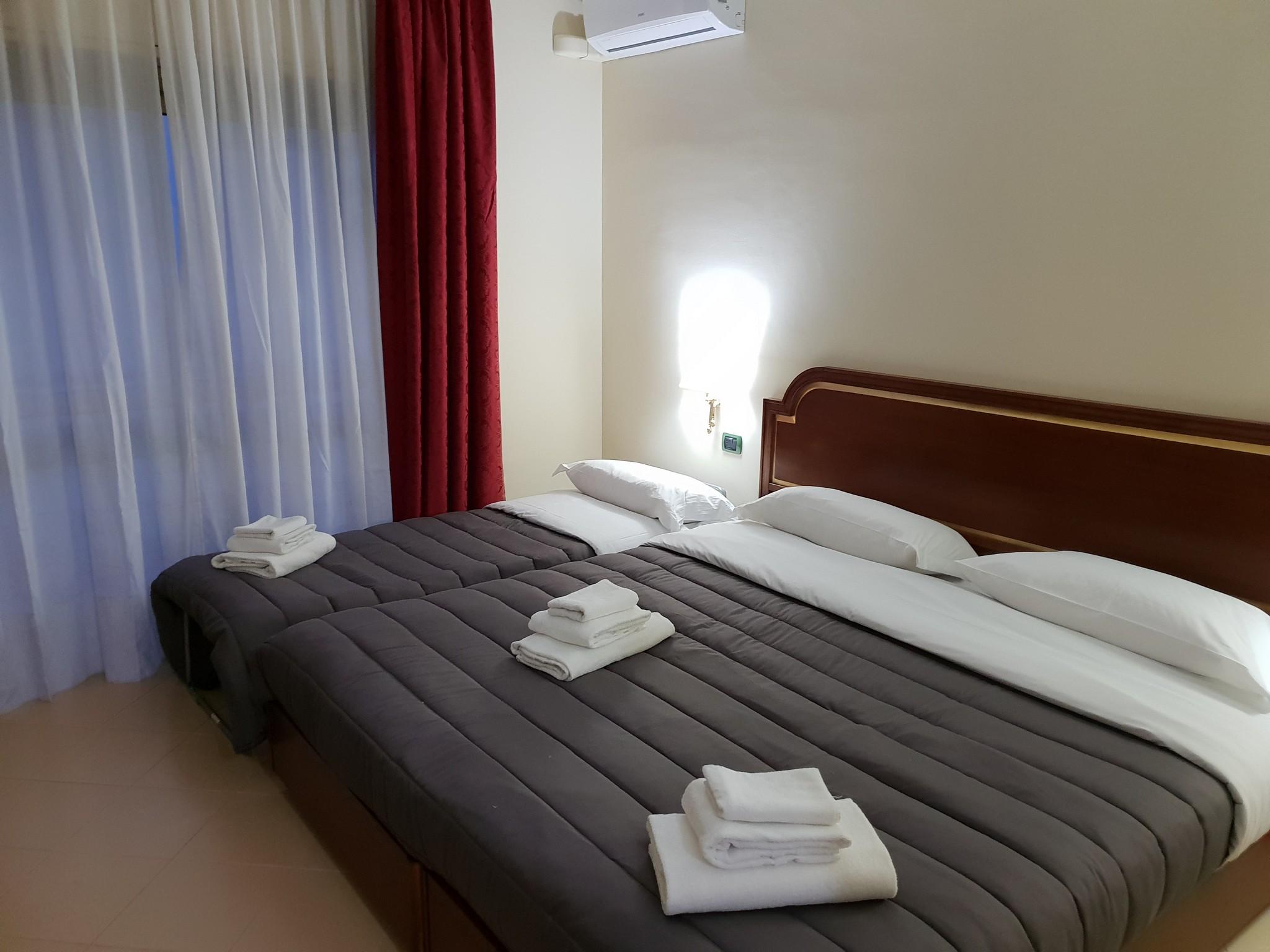 Sakura Hotel