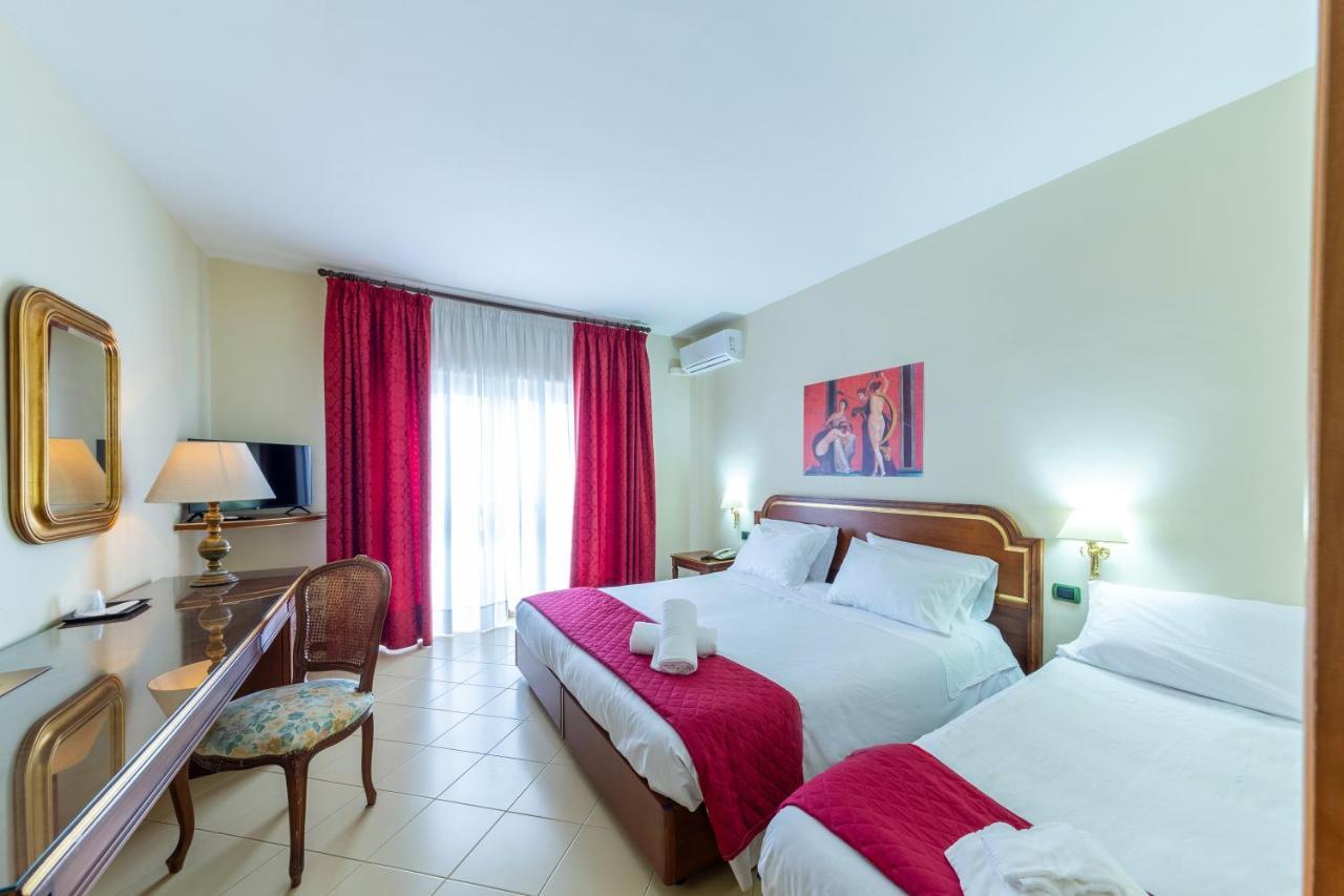 Sakura 4* Torre del Greco